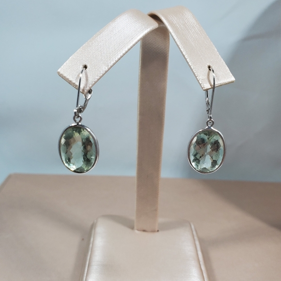 Jewelry - NWOT, 18 ctw of RARE PRASIOLITE OVAL EARRINGS